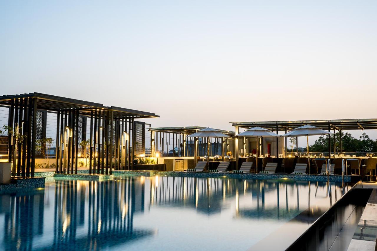 Holiday Inn Lucknow Airport By Ihg المظهر الخارجي الصورة