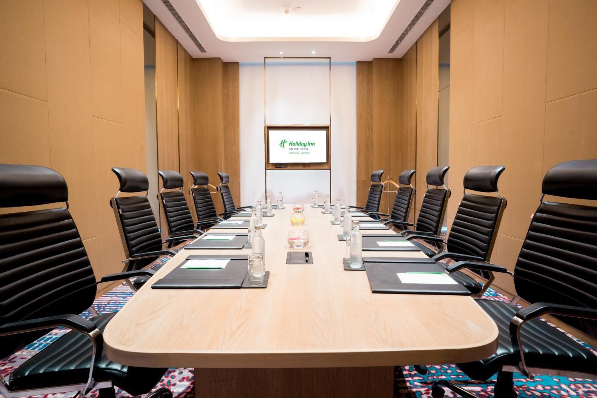 Holiday Inn Lucknow Airport By Ihg المظهر الخارجي الصورة