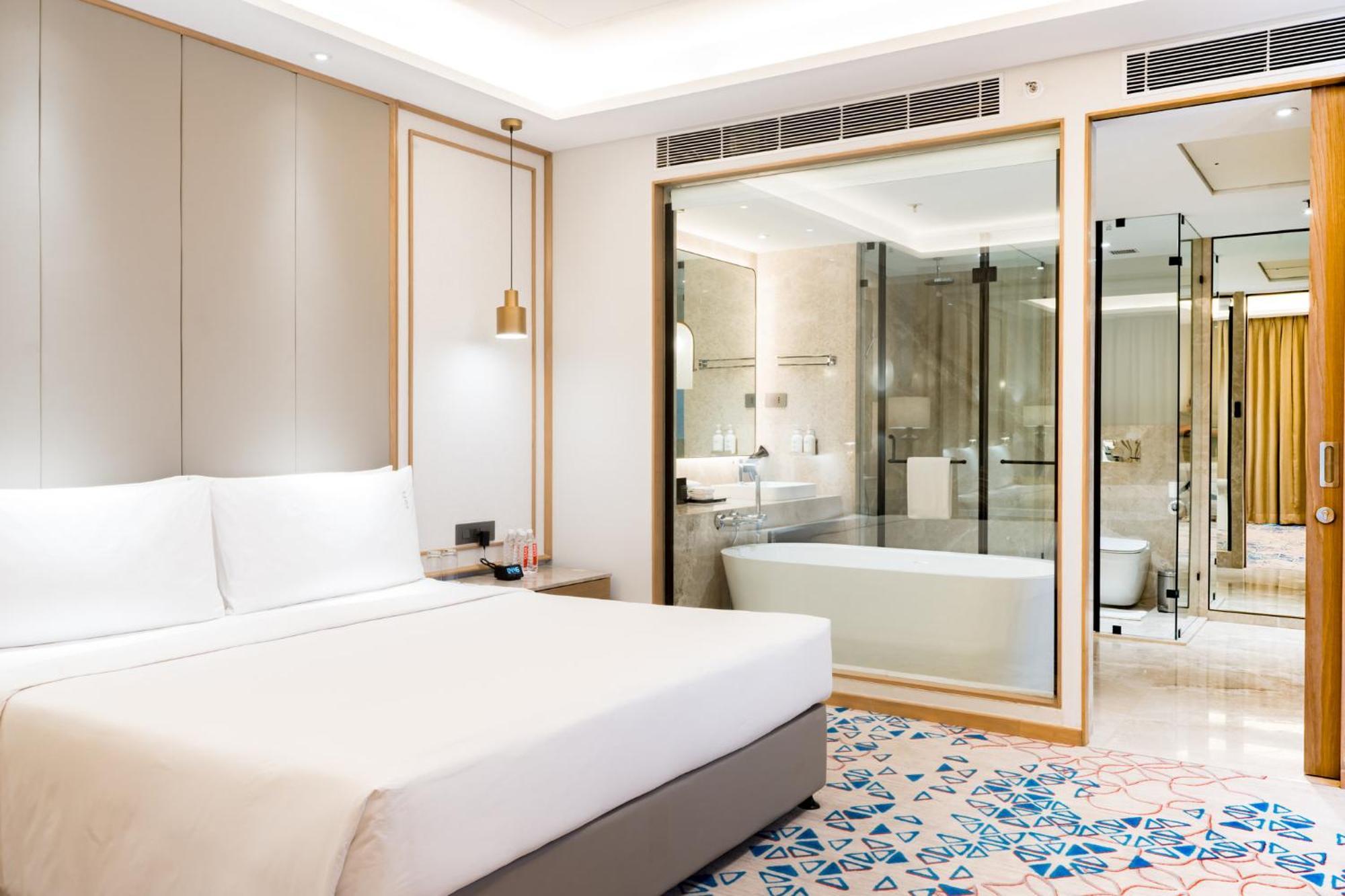 Holiday Inn Lucknow Airport By Ihg المظهر الخارجي الصورة